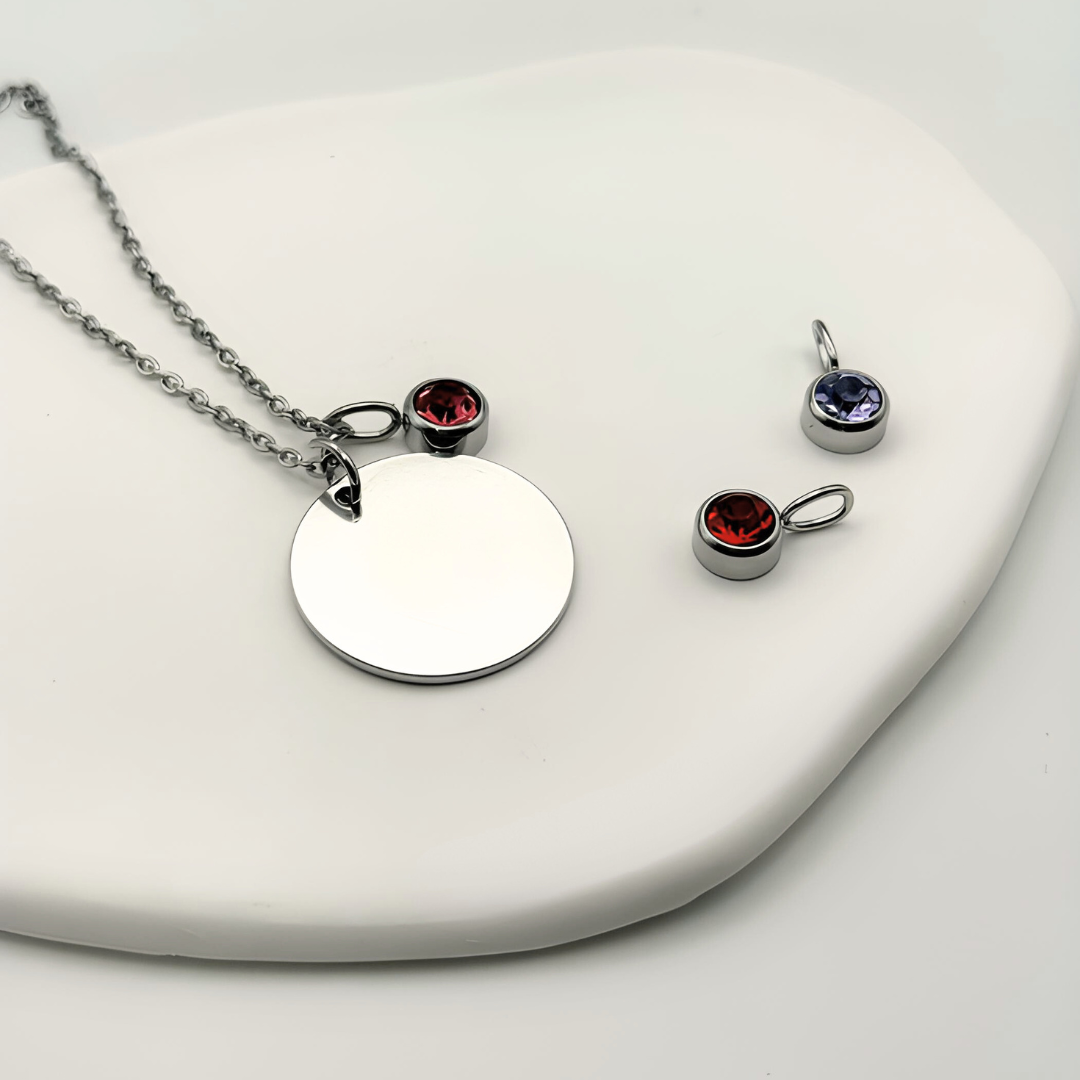 Collar Grabado+ Piedra Nacimiento